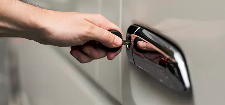 Why Choose Our Auto Locksmith Team in Skokie, IL?